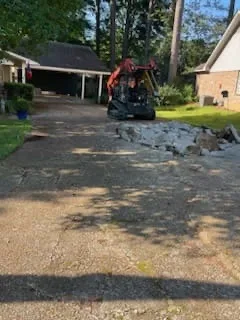 Gravel driveway demo and prep, Pearl, MS