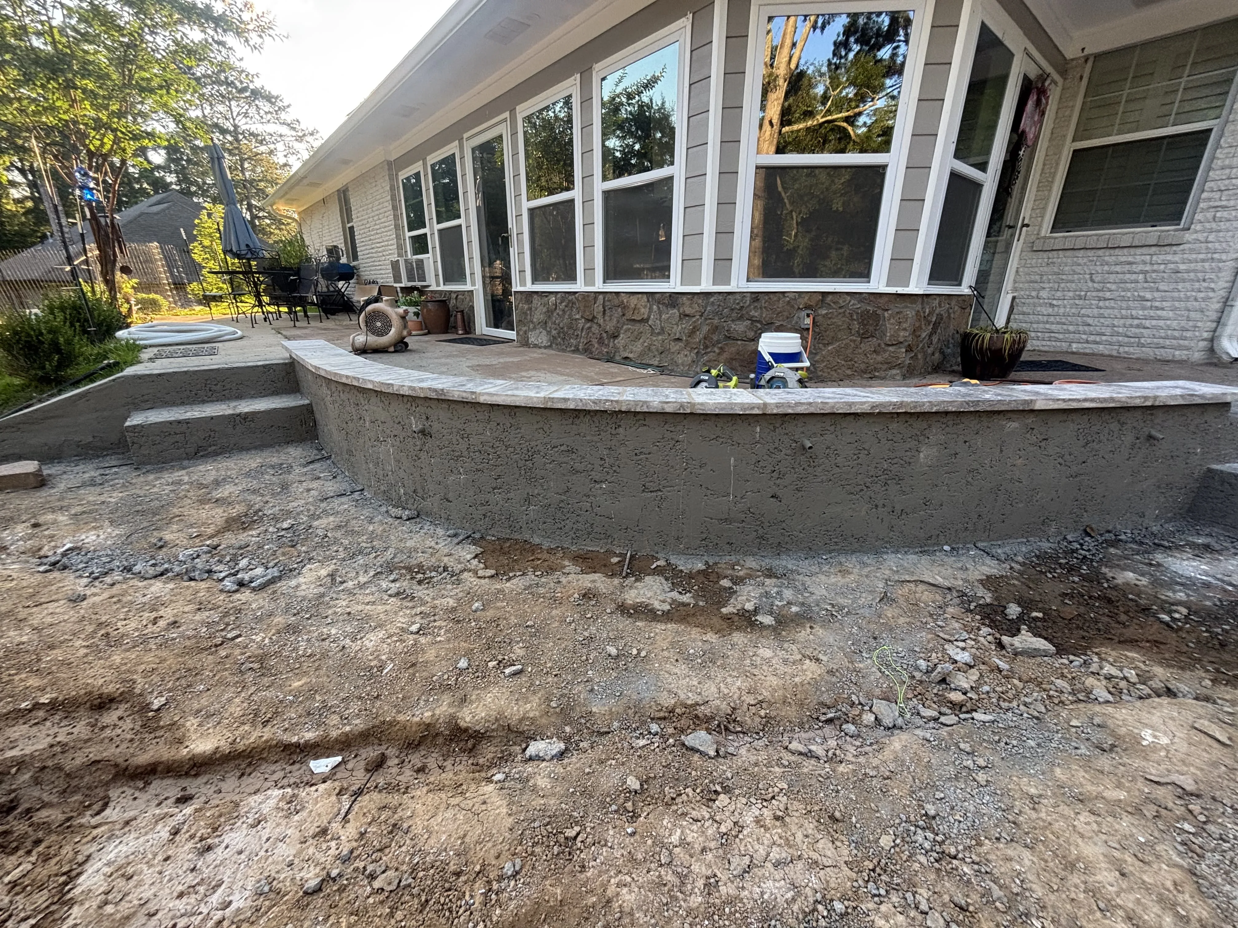 Curved concrete steps, broom finish, Pearl, MS